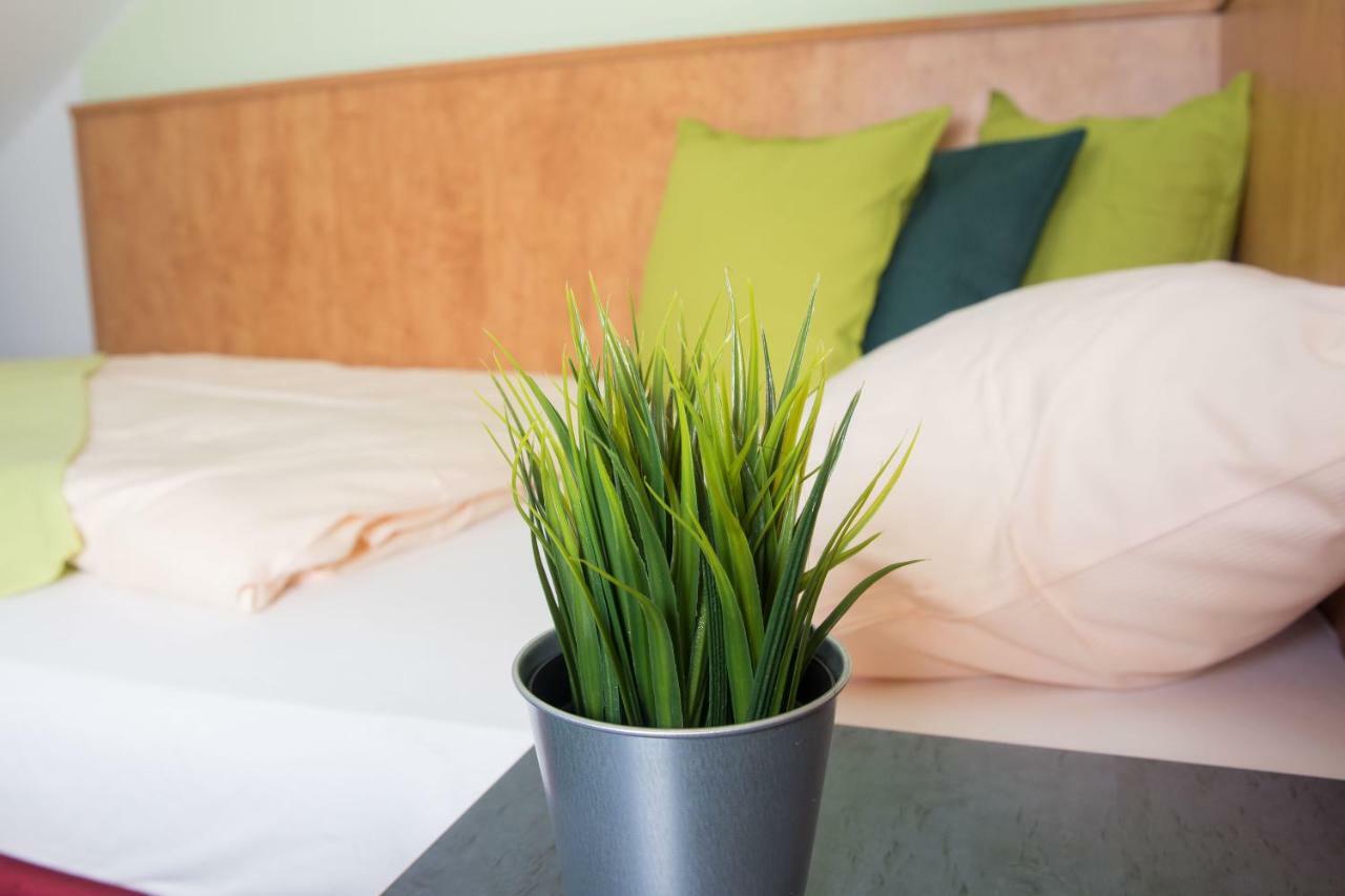 Hotel Stadt Gehrden Gehrden  Eksteriør billede