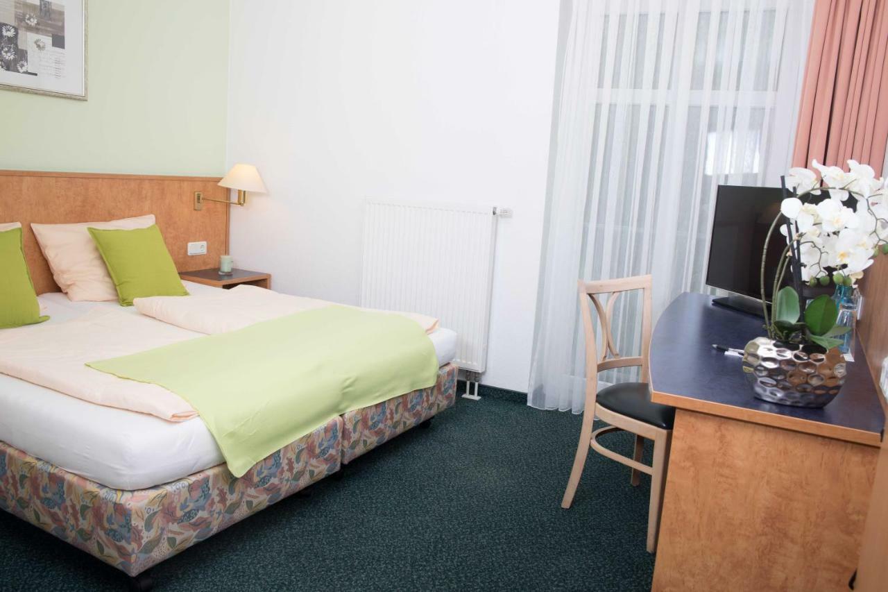Hotel Stadt Gehrden Gehrden  Eksteriør billede