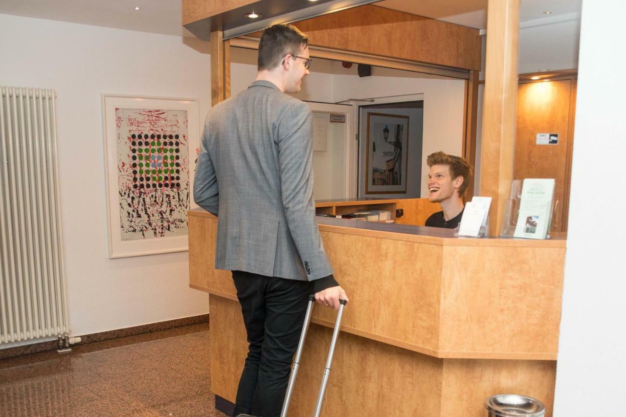 Hotel Stadt Gehrden Gehrden  Eksteriør billede